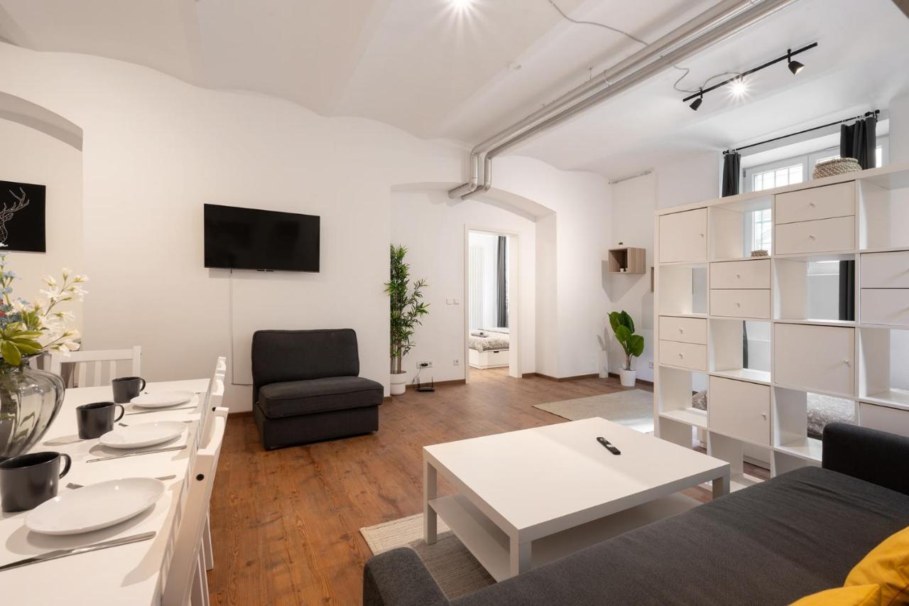 Munich City - Apartment 2 Bedroom With Great Kitchen Exteriör bild